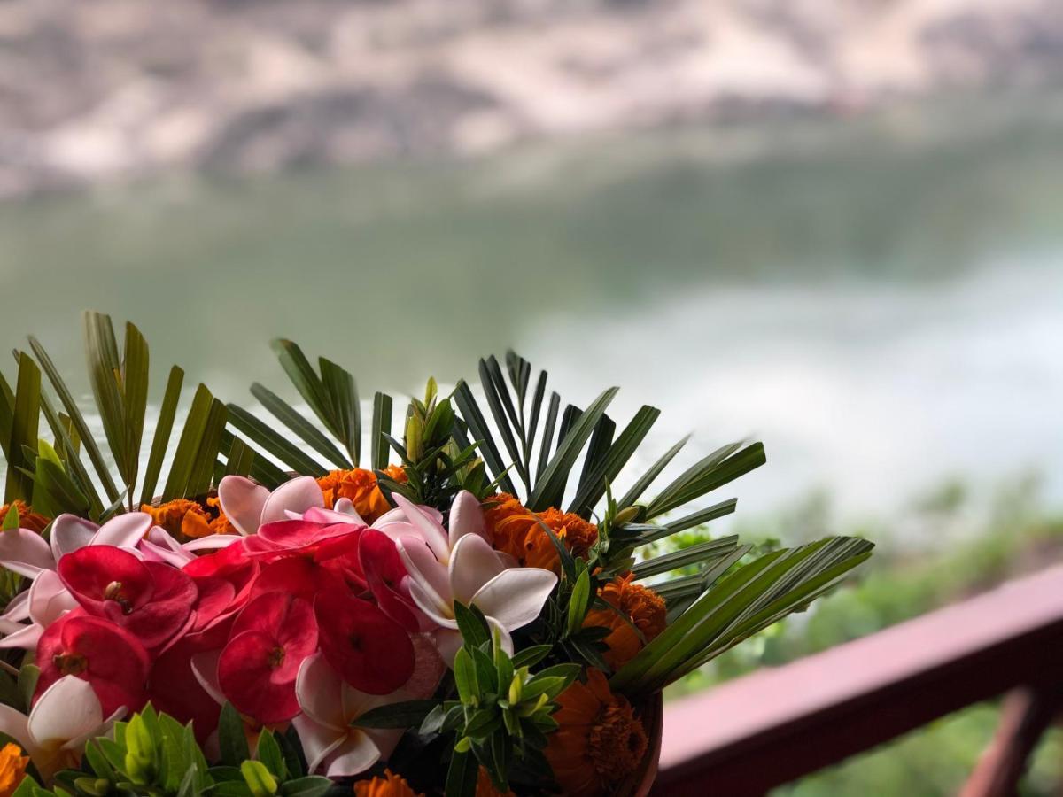 Mekong Riverside Lodge Muang Pakbèng Εξωτερικό φωτογραφία